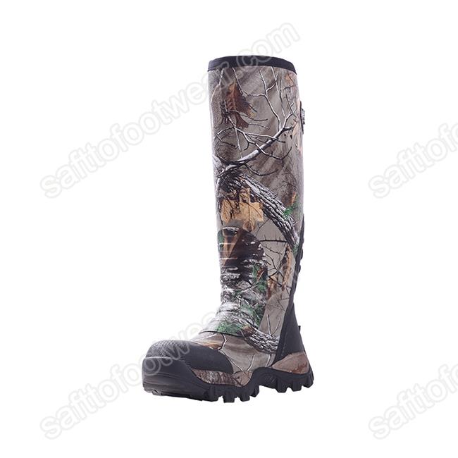 Natural Rubber Hunting Boots