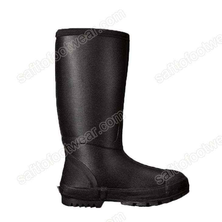 Rubber Work Boots for the Oil Industry